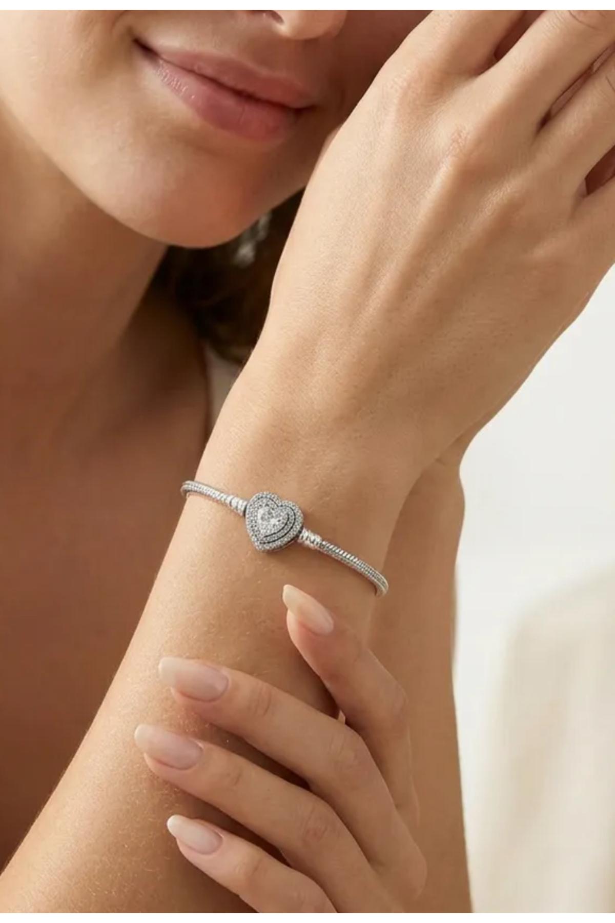 XUPİNG KALP DETAYLI CHARM BİLEKLİK